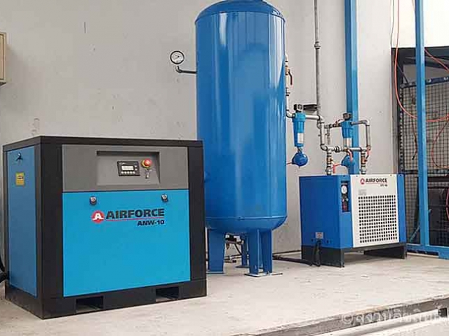 เครื่องปั๊มลมพิษณุโลก | SCREW AIR COMPRESSOR